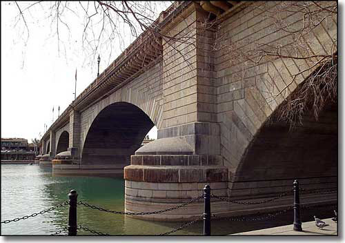 Lake Havasu London Bridge.JPG