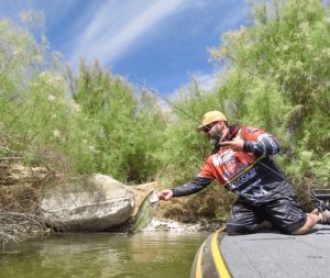 AZ Lakes, AZ Pros We ‘Found’ Hidden Lake With Matt Shura